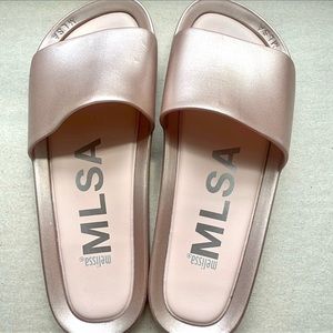 ❌ SOLD ❌Melissa Beach Slide | Rose Gold | Size 10 | Excellent Condition